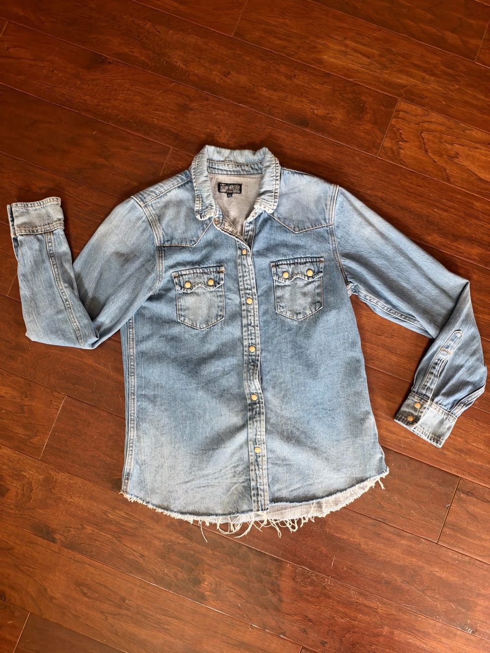Lucky Brand Western Style Denim Shirt - lightweight Jean “shacket”